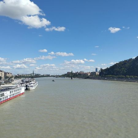 Free Parking, Balcony, Near To City Park Budapest Esterno foto