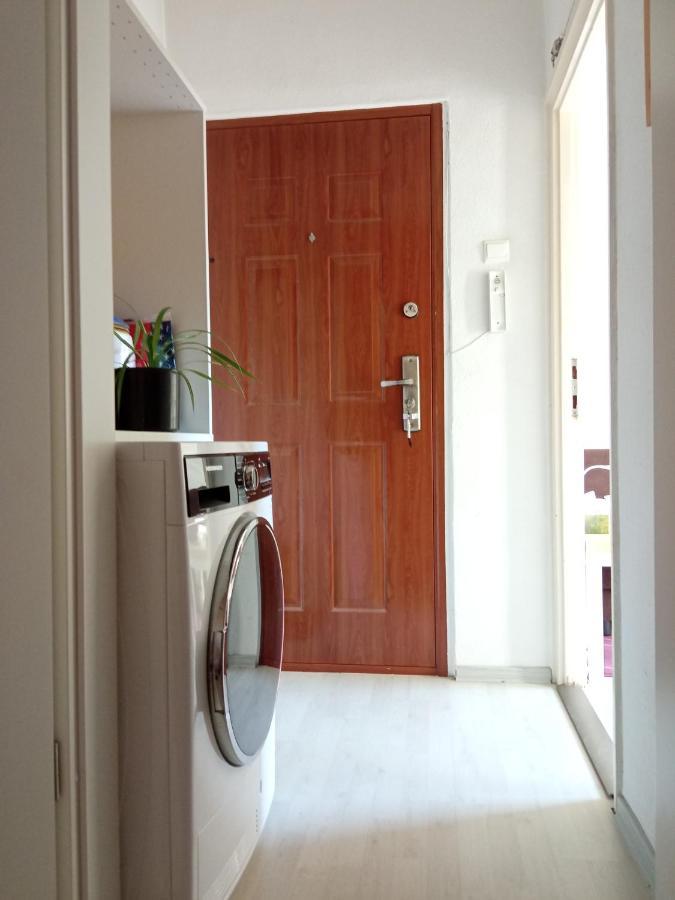 Free Parking, Balcony, Near To City Park Budapest Esterno foto