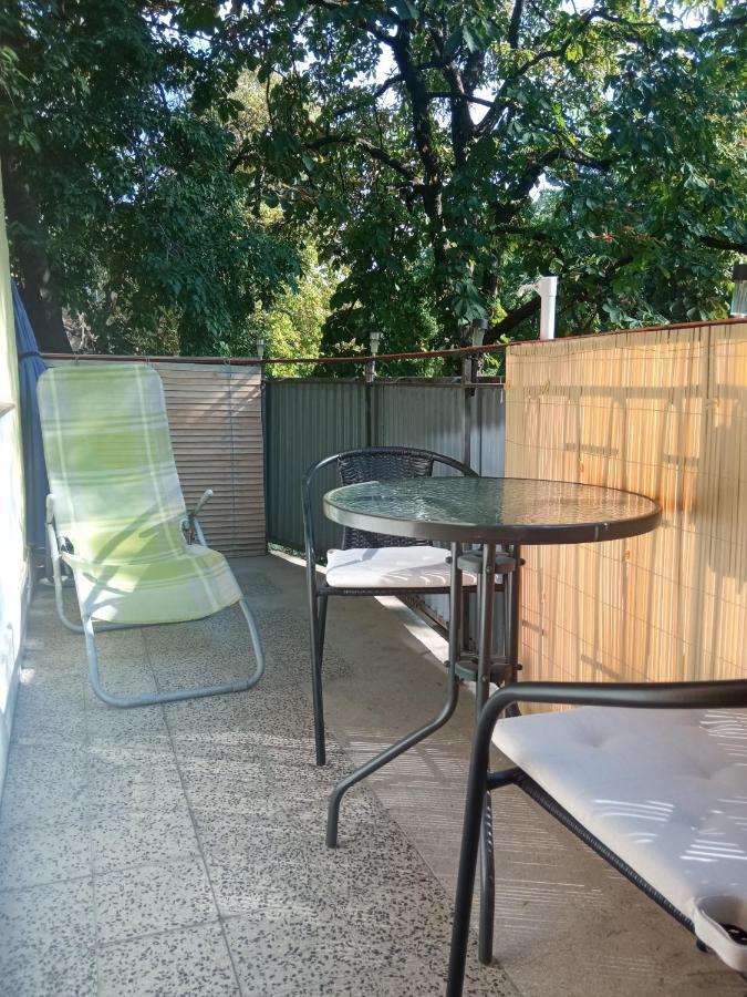 Free Parking, Balcony, Near To City Park Budapest Esterno foto