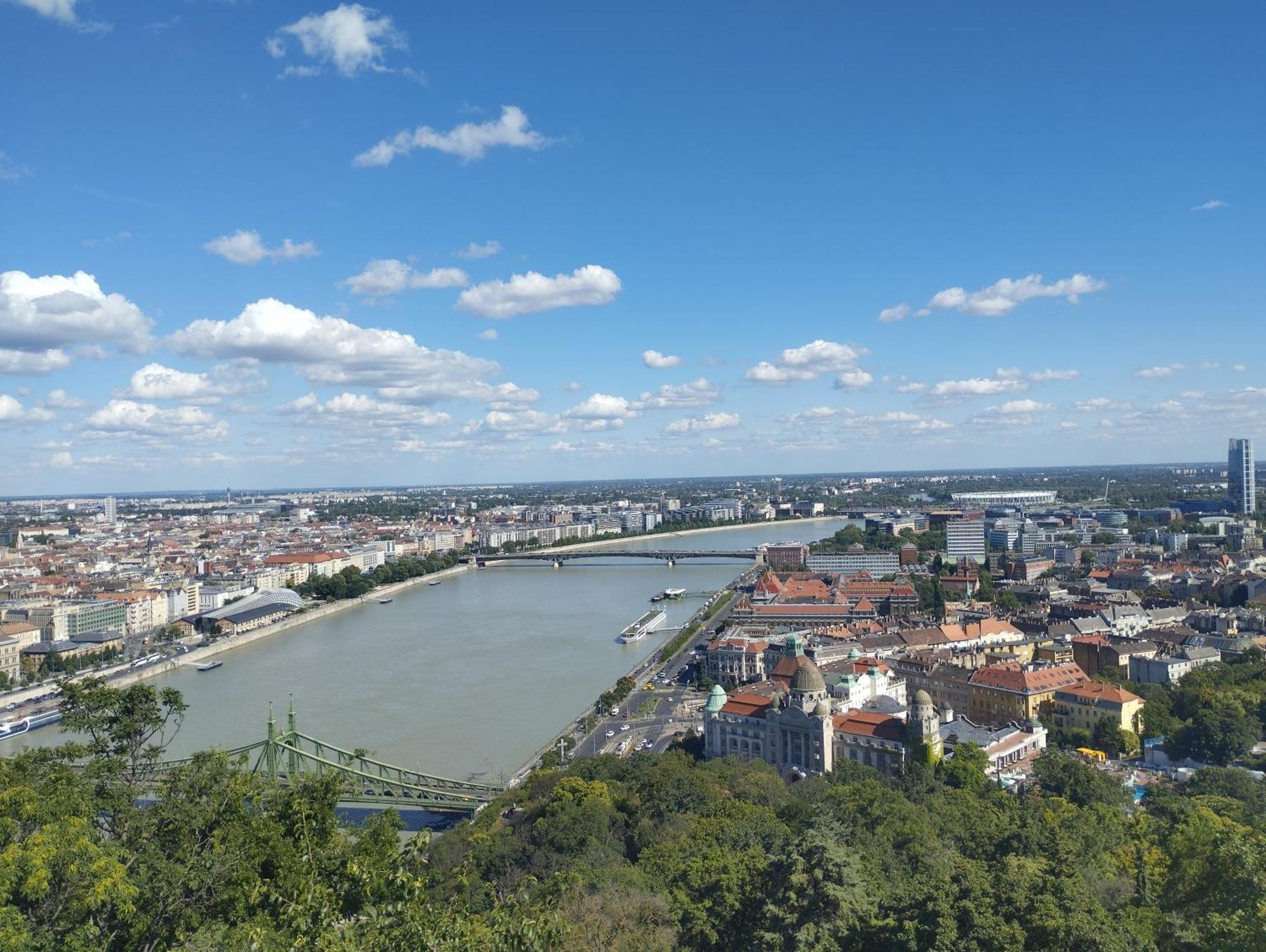 Free Parking, Balcony, Near To City Park Budapest Esterno foto